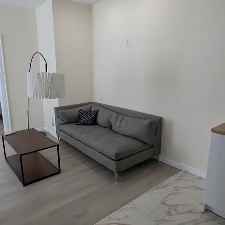 Cozy Private Rooms In Brooklyn By The Park, 3 Min From The Train
